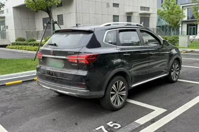 Roewe RX5 New Energy 2017, 79500 км, за 58346.97 CNY - фото 5