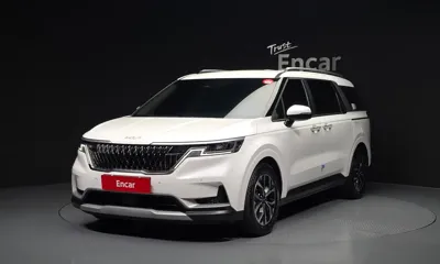 Kia Canival · 2023 год