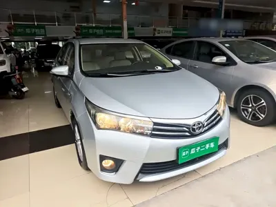 Toyota Corolla 2015, 91100 км, за 32900 CNY
