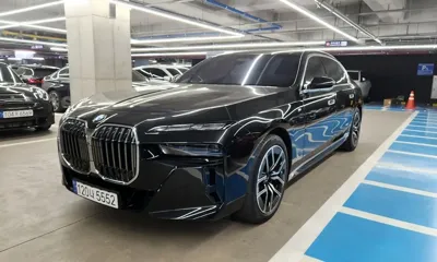 BMW 7-Series · 2024 год