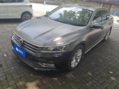 Volkswagen Passat · 2017 год