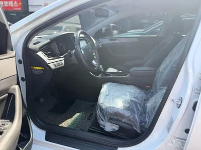 Hyundai Sonata 2019, 72673 км, за 13500000 KRW - фото 9