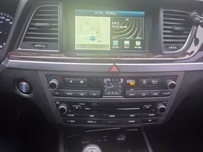 Hyundai Genesis 2016, 159530 км, за 9200000 KRW - фото 9