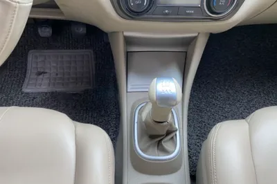 Nissan Sylphy 2012, 133700 км, за 29870.28 CNY - фото 8