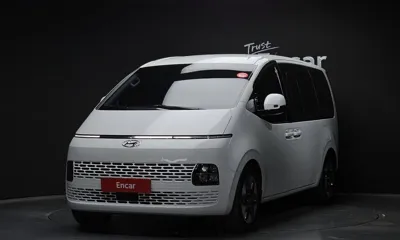 Hyundai Staria · 2022 год