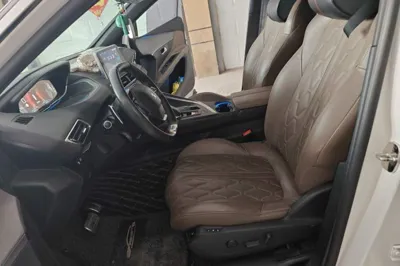 Peugeot 5008 2017, 90300 км, за 74345.93 CNY - фото 12