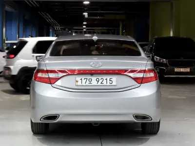 Hyundai Grandeur 2011, 203132 км, за 2800000 KRW