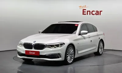 BMW 5-Series · 2018 год