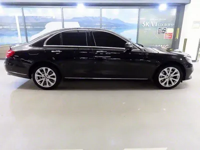 Mercedes-Benz E-Class 2019, 96331 км, за 26000000 KRW