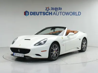Ferrari California · 2013 год
