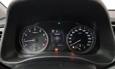 Hyundai Avante 2017, 66137 км, за 10300000 KRW - фото 8