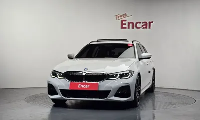 BMW 3-Series 2022, 35900 км, за 38490000 KRW