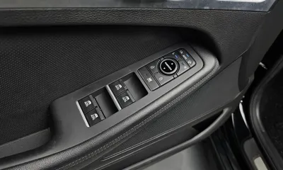 Hyundai Genesis 2016, 82647 км, за 12800000 KRW - фото 16