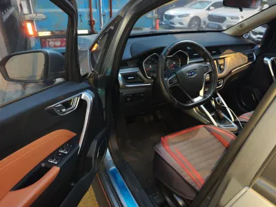 Geely Auto Vision X3 2018, 46700 км, за 26489.13 CNY - фото 17