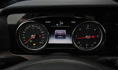 Mercedes-Benz E-Class 2017, 256847 км, за 15500000 KRW - фото 8