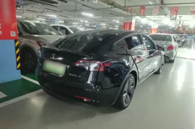 Tesla Model 3 2021, 123400 км, за 126401.64 CNY - фото 6