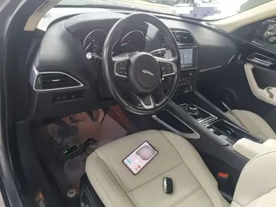 Jaguar F-Pace 2021, 82500 км, за 122100 CNY - фото 6