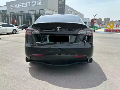 Tesla Model Y 2023, 85000 км, за 163800 CNY - фото 7
