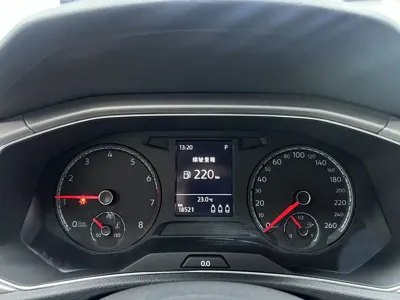 Volkswagen T-Roc 2022, 18000 км, за 113800 CNY - фото 10