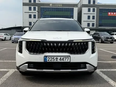 Kia Canival · 2025 год