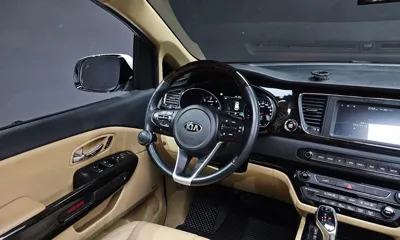 Kia Canival 2019, 71968 км, за 21900000 KRW - фото 16