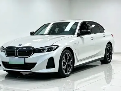 BMW i3 · 2023 год