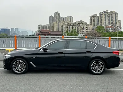 BMW 5 Series 2019, 69000 км, за 156800 CNY - фото 16