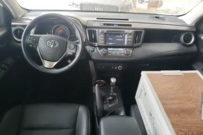 Toyota RAV4 2013, 55900 км, за 55539.41 CNY - фото 9