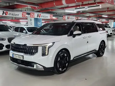 Kia Canival · 2024 год