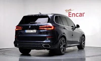 BMW X5 2021, 136935 км, за 60500000 KRW