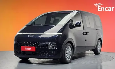 Hyundai Staria · 2022 год