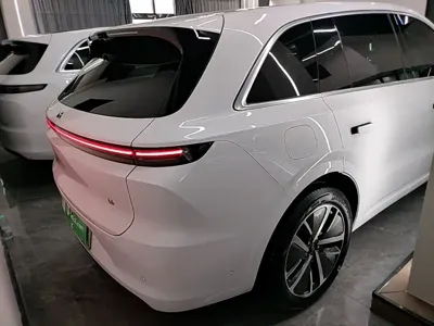 Li Auto Li L6 2024, 21600 км, за 181400 CNY - фото 6