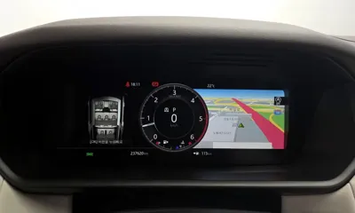 Land Rover Discovery 2018, 237620 км, за 17500000 KRW - фото 8