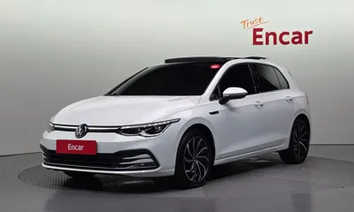 Volkswagen Golf · 2022 год