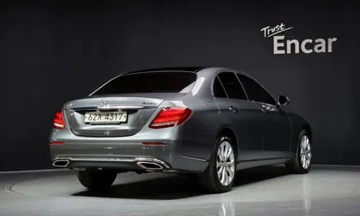 Mercedes-Benz E-Class 2017, 102800 км, за 22590000 KRW