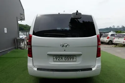 Hyundai Starex 2018, 144334 км, за 9500000 KRW - фото 4