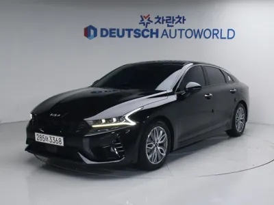 Kia K5 · 2023 год