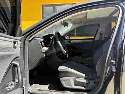 Volkswagen Sagitar 2023, 47000 км, за 76800 CNY