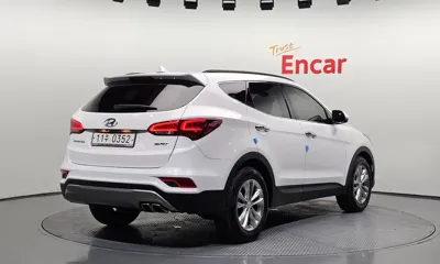 Hyundai Santafe 2017, 114371 км, за 12500000 KRW