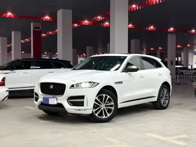 Jaguar F-Pace · 2017 год