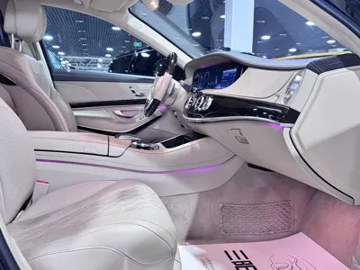 Mercedes-Benz S-Class 2018, 240000 км, за 398000 CNY - фото 7