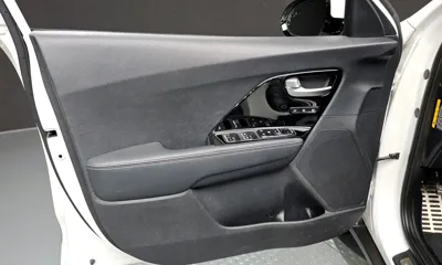 Kia Niro 2018, 177510 км, за 11500000 KRW - фото 24