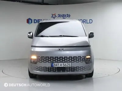 Hyundai Staria 2023, 51386 км, за 23900000 KRW