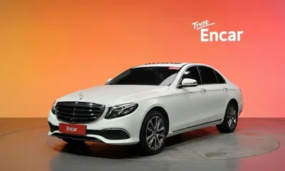 Mercedes-Benz E-Class · 2018 год