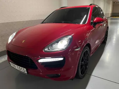 Porsche Cayenne · 2014 год