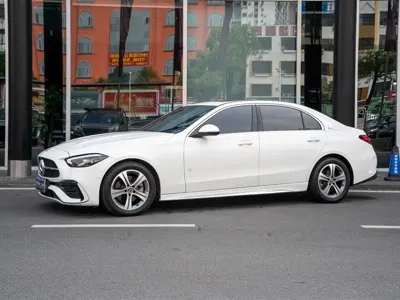Mercedes-Benz C-Class 2022, 55000 км, за 99800 CNY