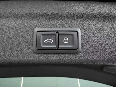Audi Q3 2021, 38000 км, за 143800 CNY - фото 24