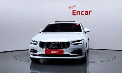 Volvo S90 2020, 113187 км, за 23500000 KRW