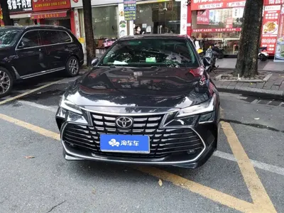 Toyota Avalon 2023, 49900 км, за 122000 CNY