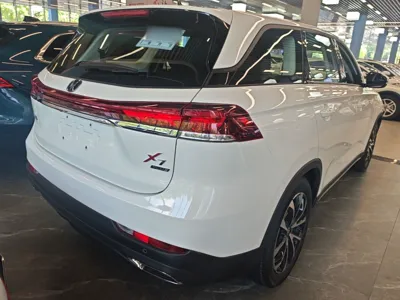 Changan X7 Plus 2024, 8900 км, за 86347.81 CNY - фото 6